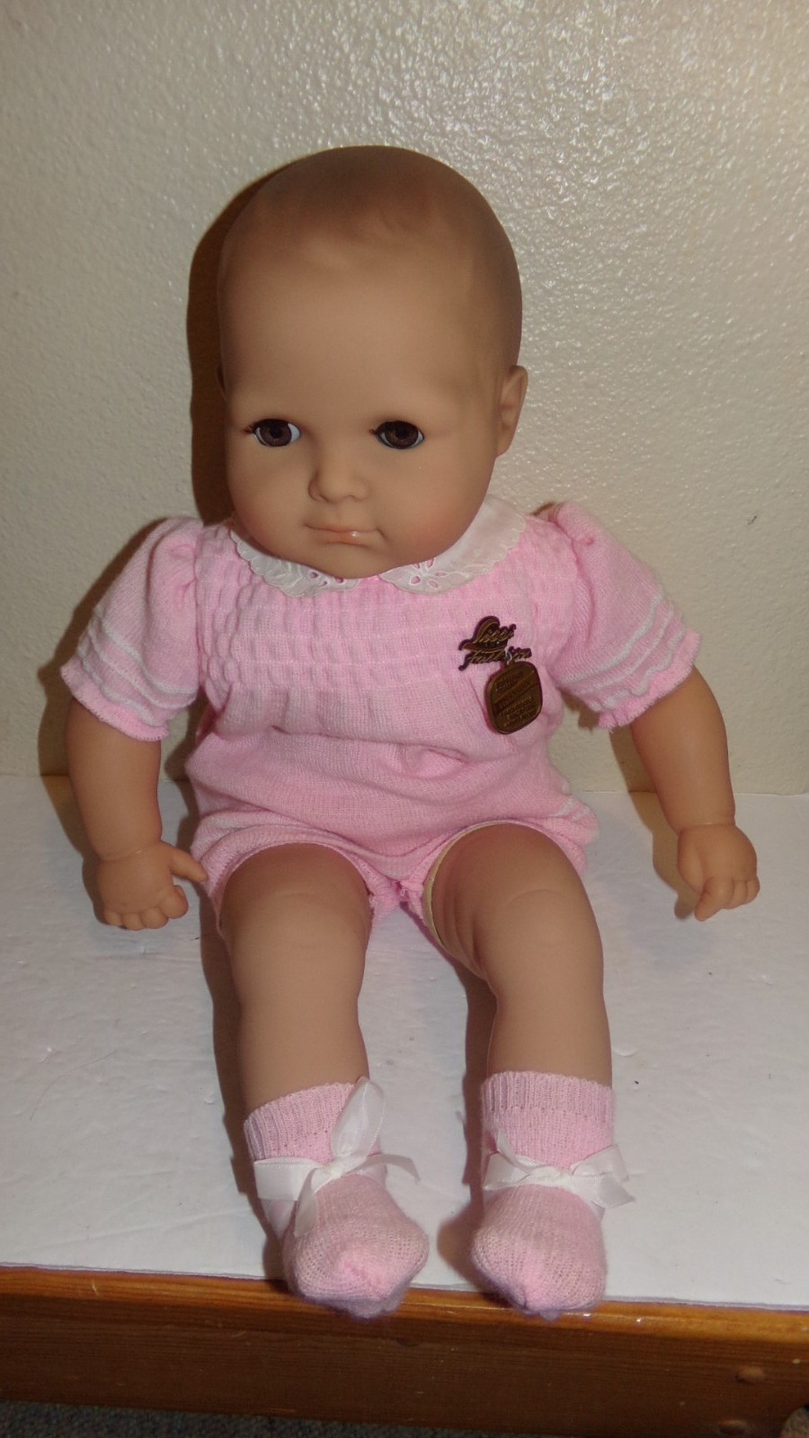 Lissi Vintage Baby Doll Vinyl in Pink Outfit Sleep Eyes Nice Quality