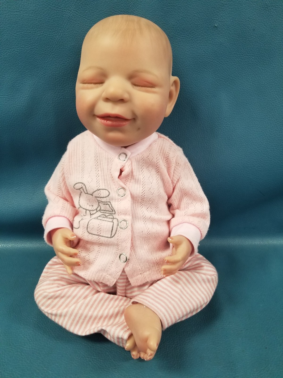 Cosdoll 18.5″ Lifelike Smiley Girl Handmade Full Body Silicone Reborn Baby Doll
