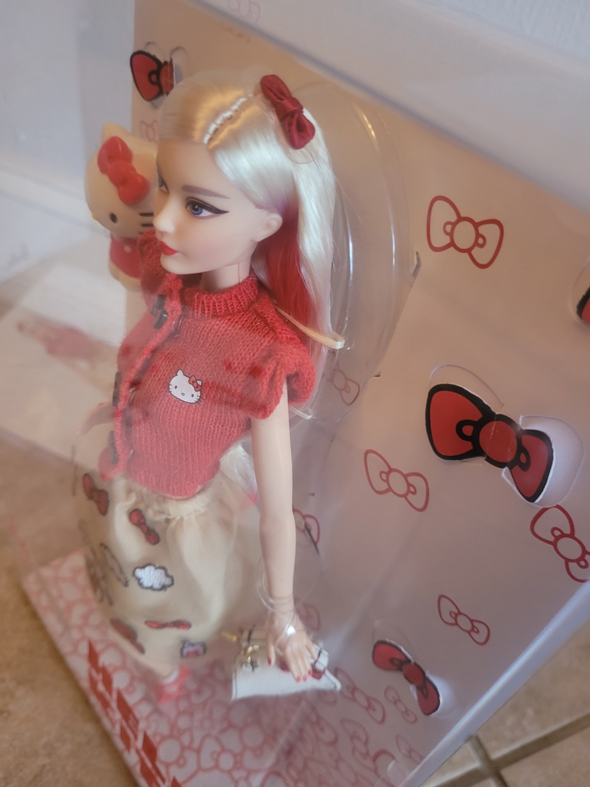 Hello Kitty Barbie 2017 Mattel Limited Edition! *NRFB* W/ ROBERT BEST SKETCH! ?