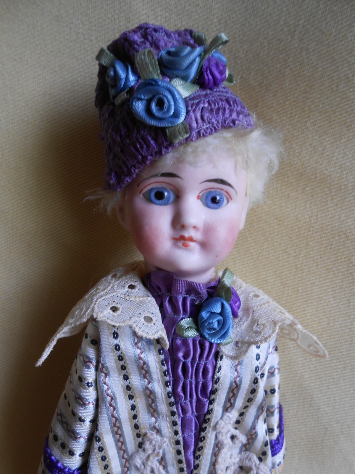 Vintage 5-Way Jointed 10 ” Character Doll in Long Dress Coat and White Wig