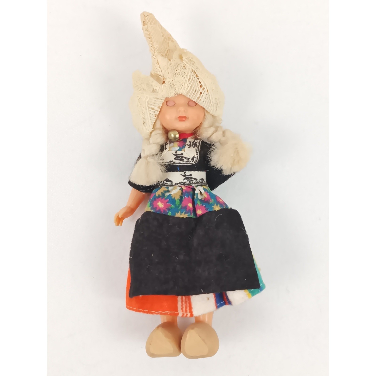 Vintage Dutch Girl Doll Traditional Folk Costume Blonde Pigtails Lace Hat *Read