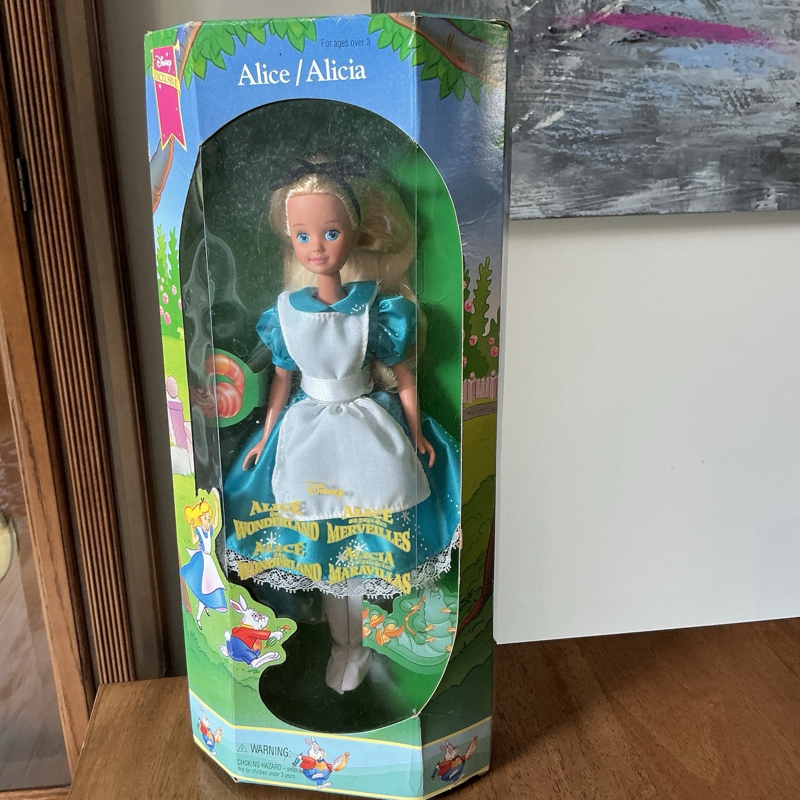 1994 Disney Exclusive Alice in Wonderland Alice/Alicia Doll by Mattel BRAND NEW!