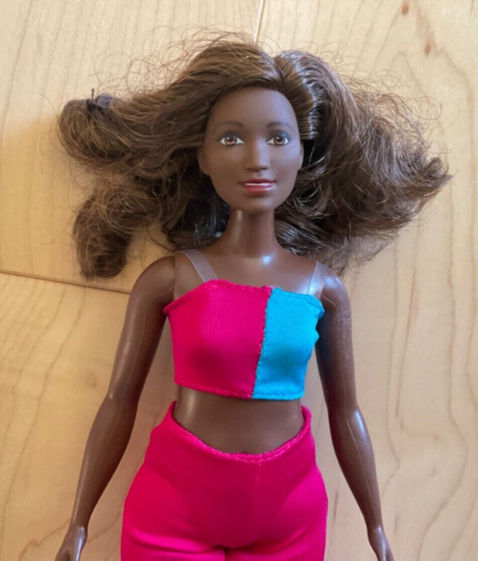 Brunette AA Barbie hybrid curvy straight leg body, pink, blue pant outfit