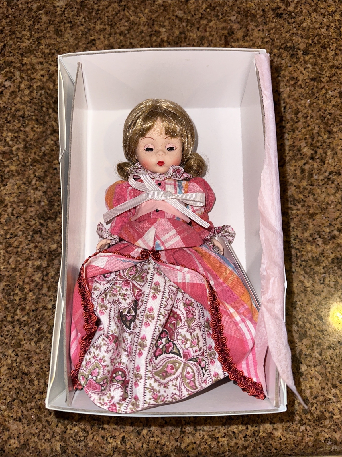 PRETTY VINTAGE Madame Alexander 8” Little Women “Marmee” 46530 In Original Box
