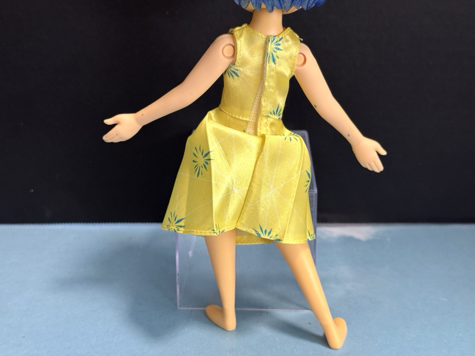 Inside Out Disney Pixar talking Joy & Sadness Doll Action figure lot of 2 TOMY