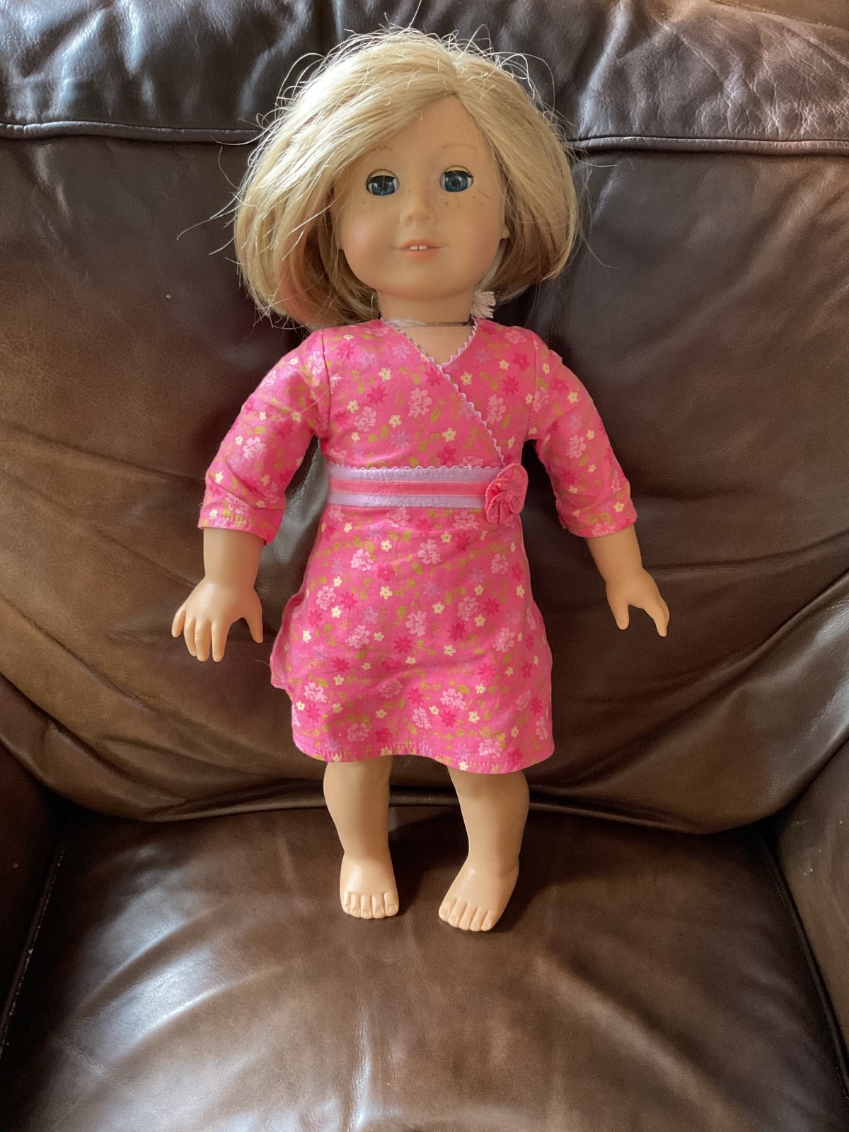 American Girl Doll Kit with Freckles F7736-AF1A with several books