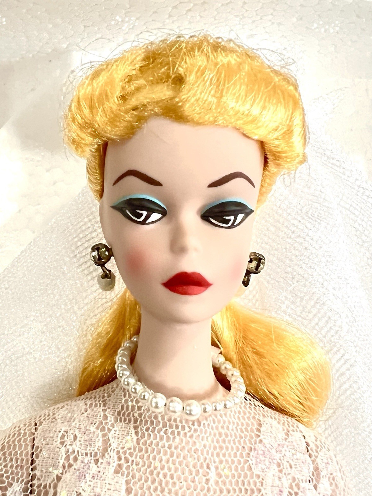 Porcelain Wedding Party 1959 #1 Blonde Ponytail Barbie White Gown NRFB Original