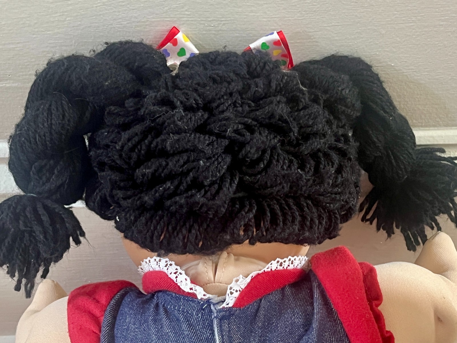 ?2004 Cabbage Patch Kids Play Along Asian Doll Long Black Yarn Hair