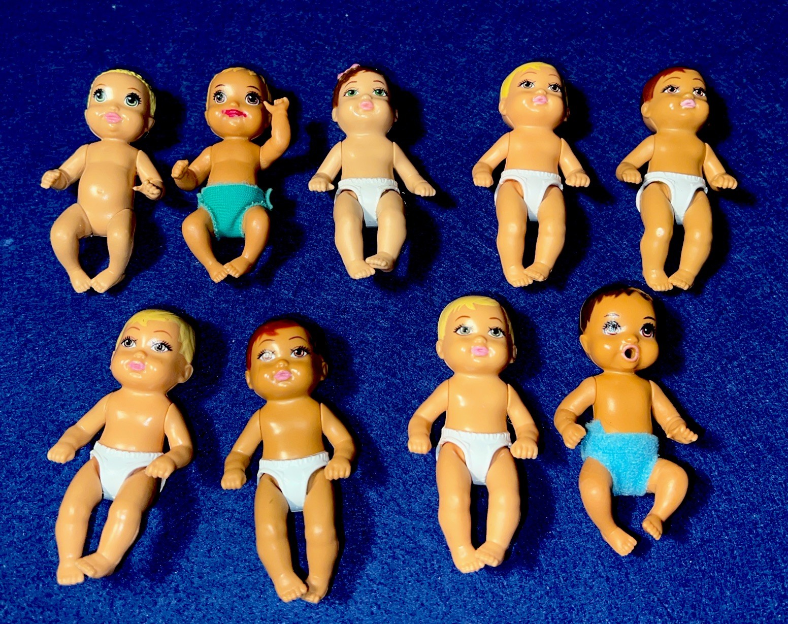 VINTAGE LOT Of 9 KRISSY Baby Dolls Barbie Mattel RedHead, Blond, Brown Black