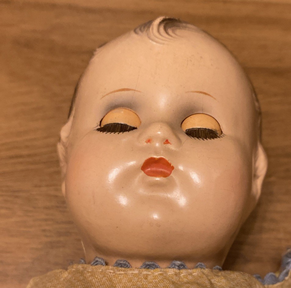 Antique Madame Alexander Doll Composition cloth Doll sleepy eyes 11″ Inches size