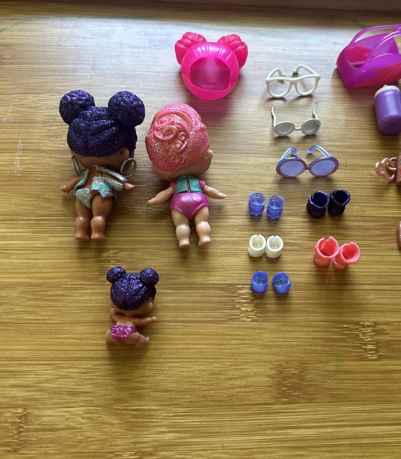 L.O.L. Surprise! Bundle Random Dolls, Accessories, Clothes