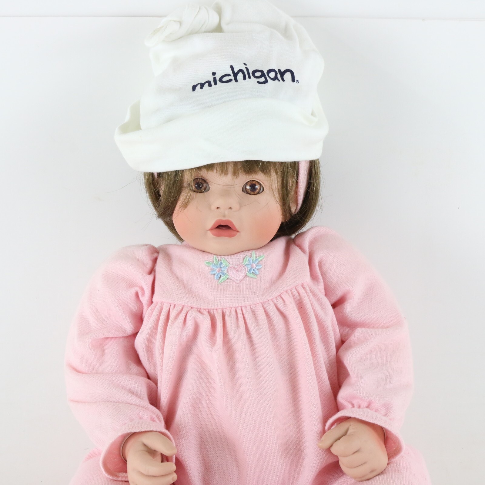 Mommy Loves Me Series Susan Wakeen Exclusively Yours 19″ Vinyl W/ Michigan Hat