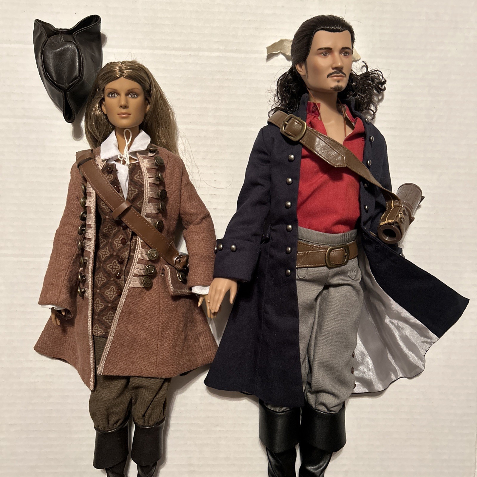 Tonner 16″ POTC Disney PIRATES HIGH SEAS ELIZABETH SWAN WILL TURNER DOLL LOT
