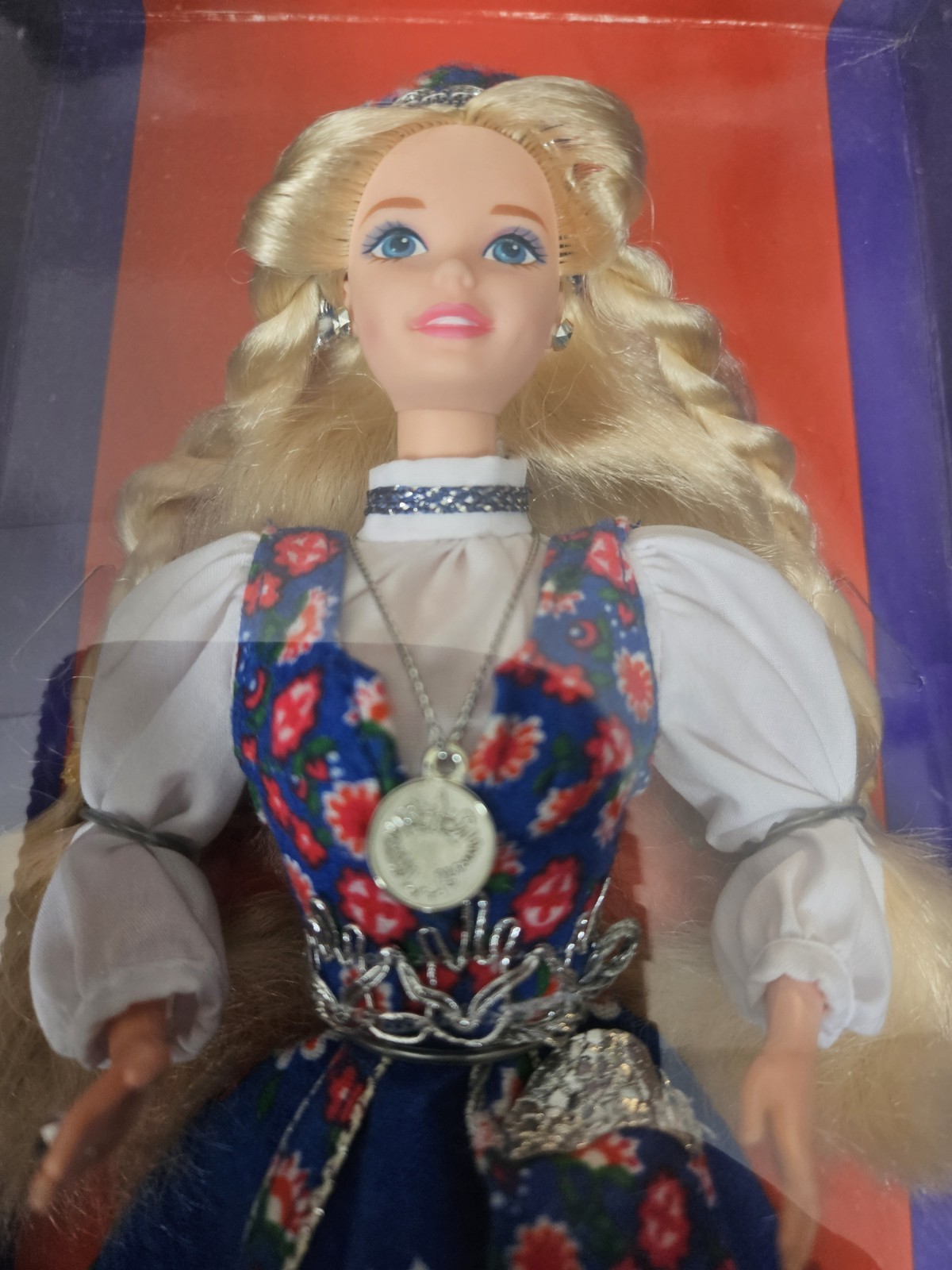 Mattel Barbie Norwegian Dolls of the World Collection