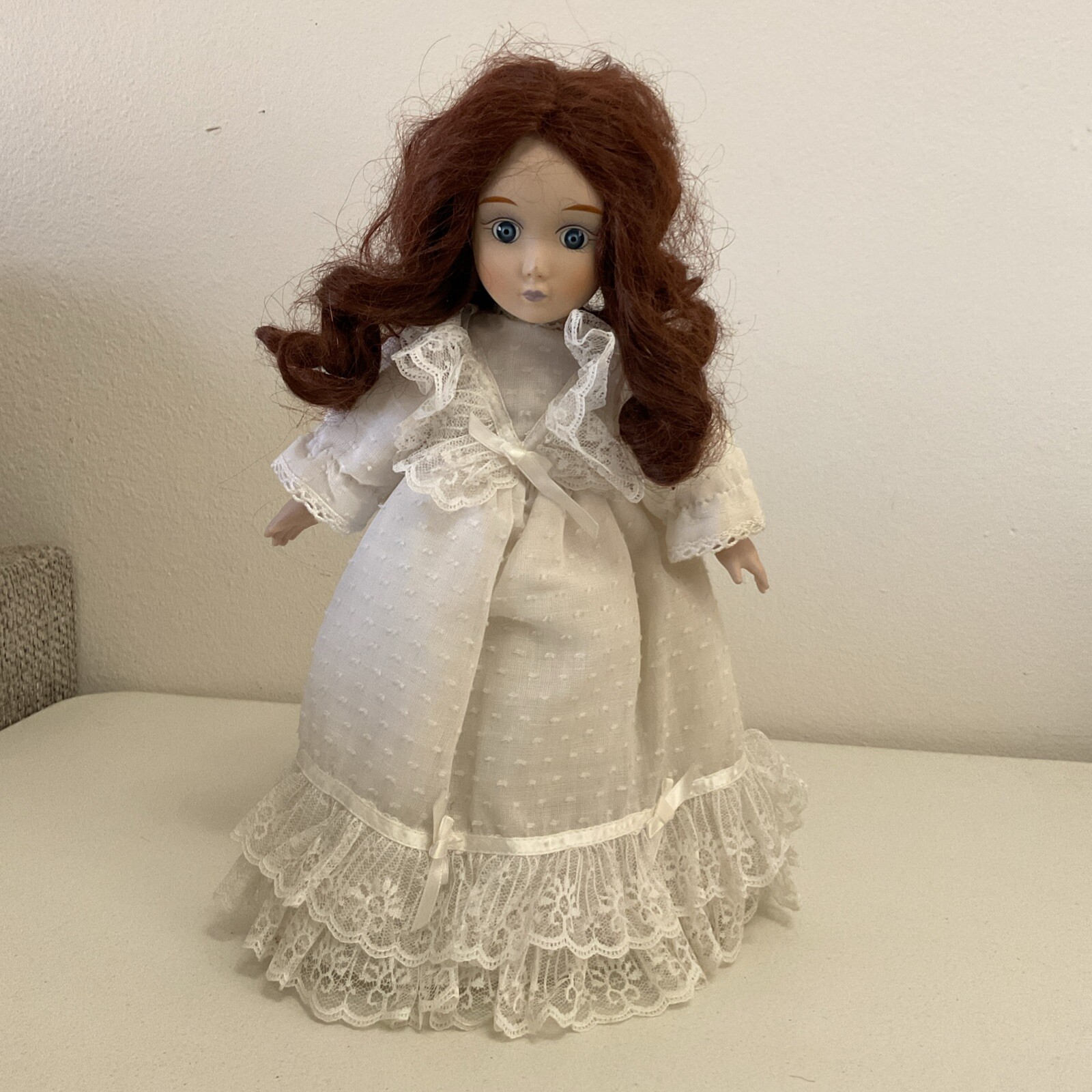 Doll Porcelain Brides Of America Charlotte Danbury Mint Vintage Collection