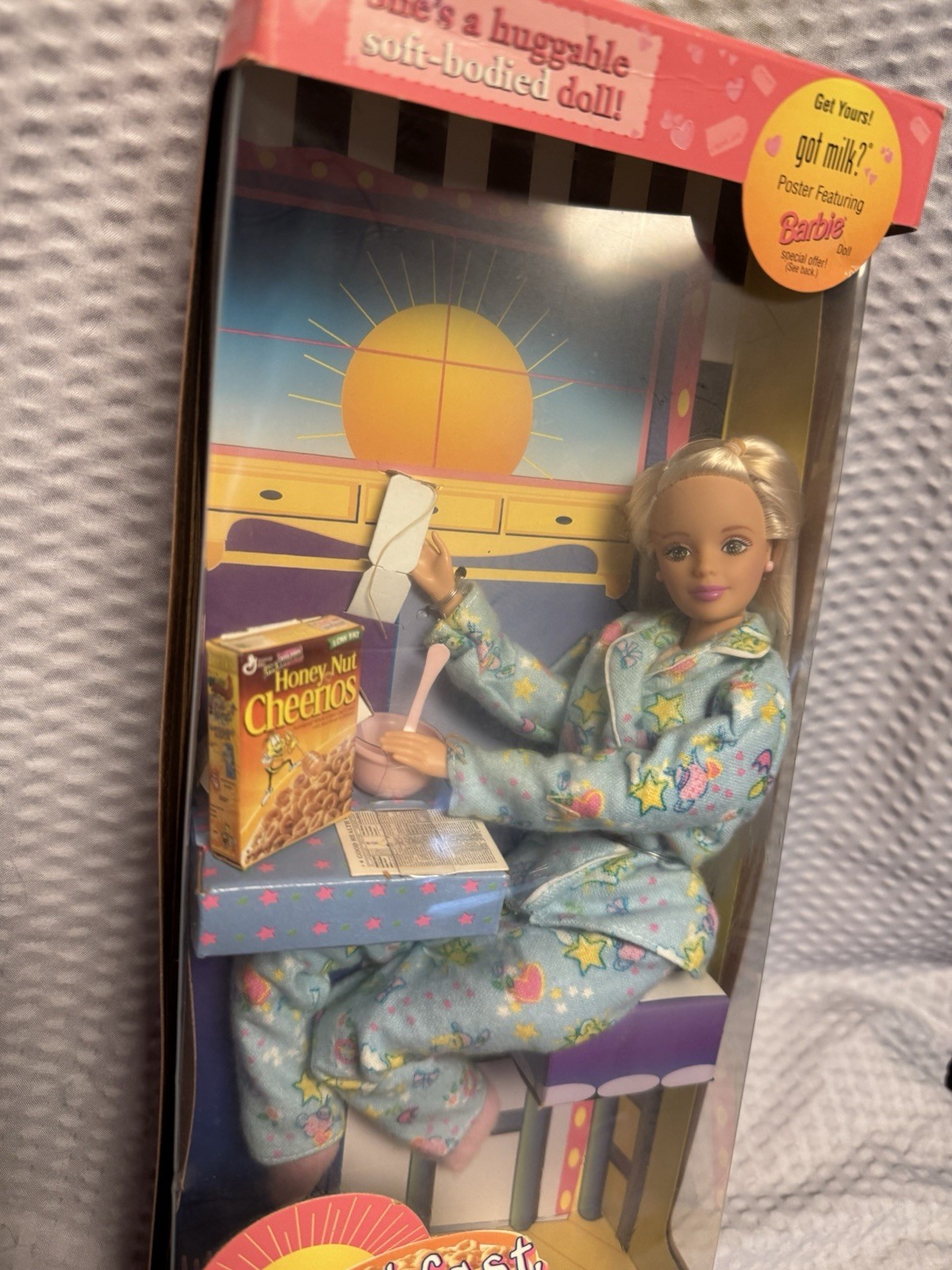 RARE Vntg 1999 Special Edition Breakfast w/Barbie (soft bodied doll) New In Box