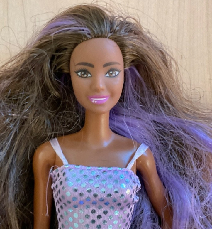 Brunette purple streak Barbie hybrid, straight leg body, purple pattern dress