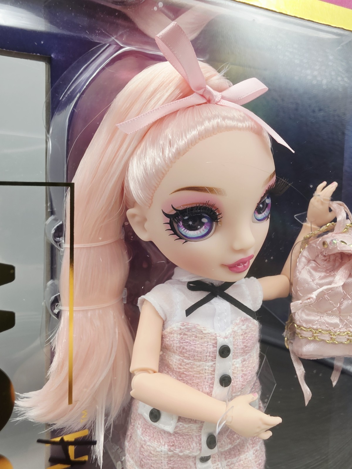 Rainbow High Bella Parker Junior High Pink Fashion Doll MGA – New in Box