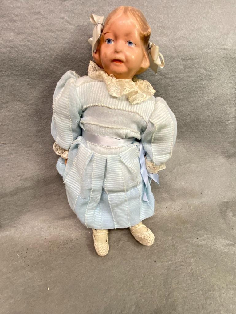 ANTIQUE 14 INCH COMPOSITION HEAD & HANDS CLOTH BODY CIRCA 1920S
