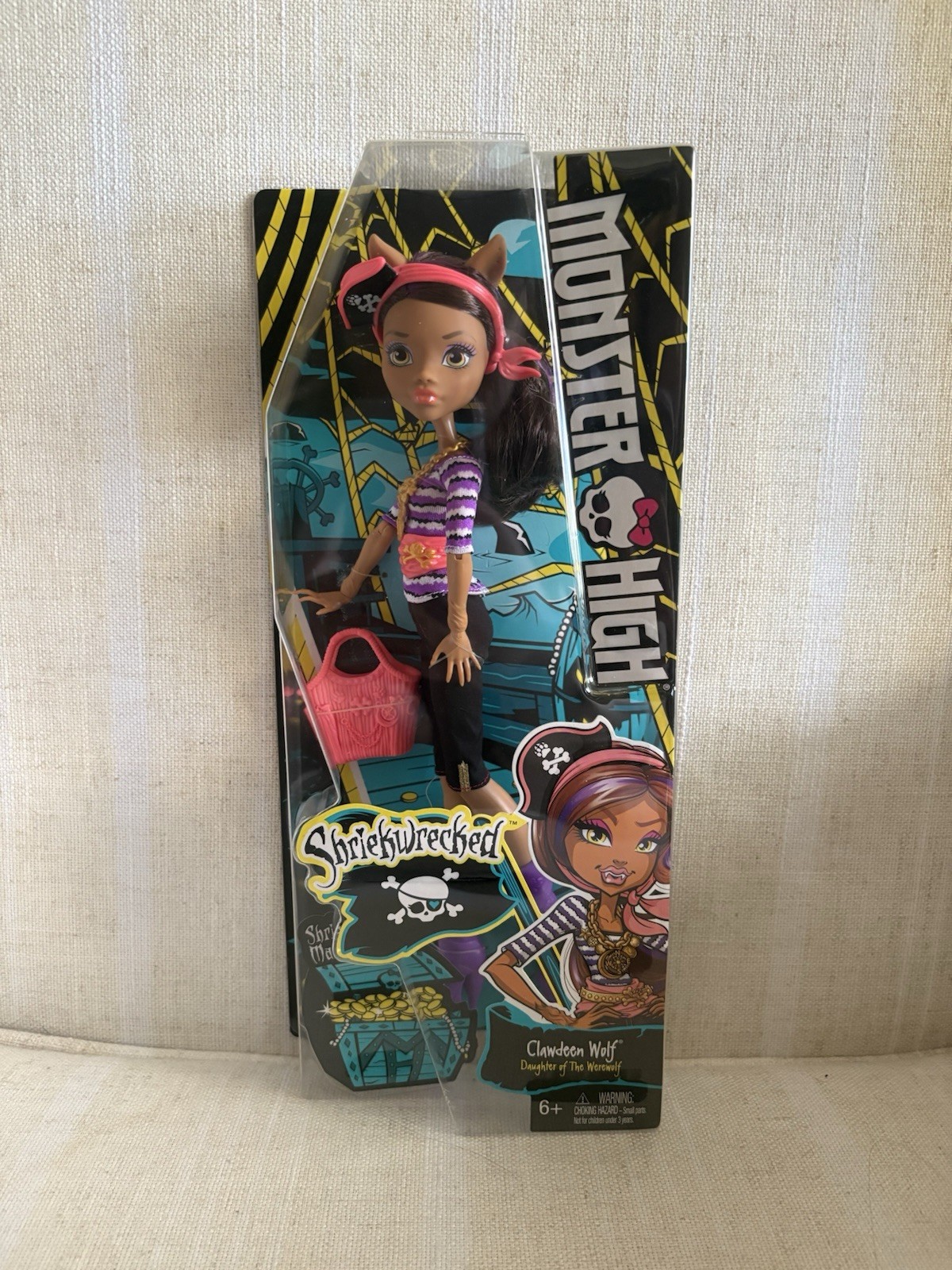 Monster High Doll Clawdeen Wolf – Shriekwrecked – New in Box, Never Opened 2016