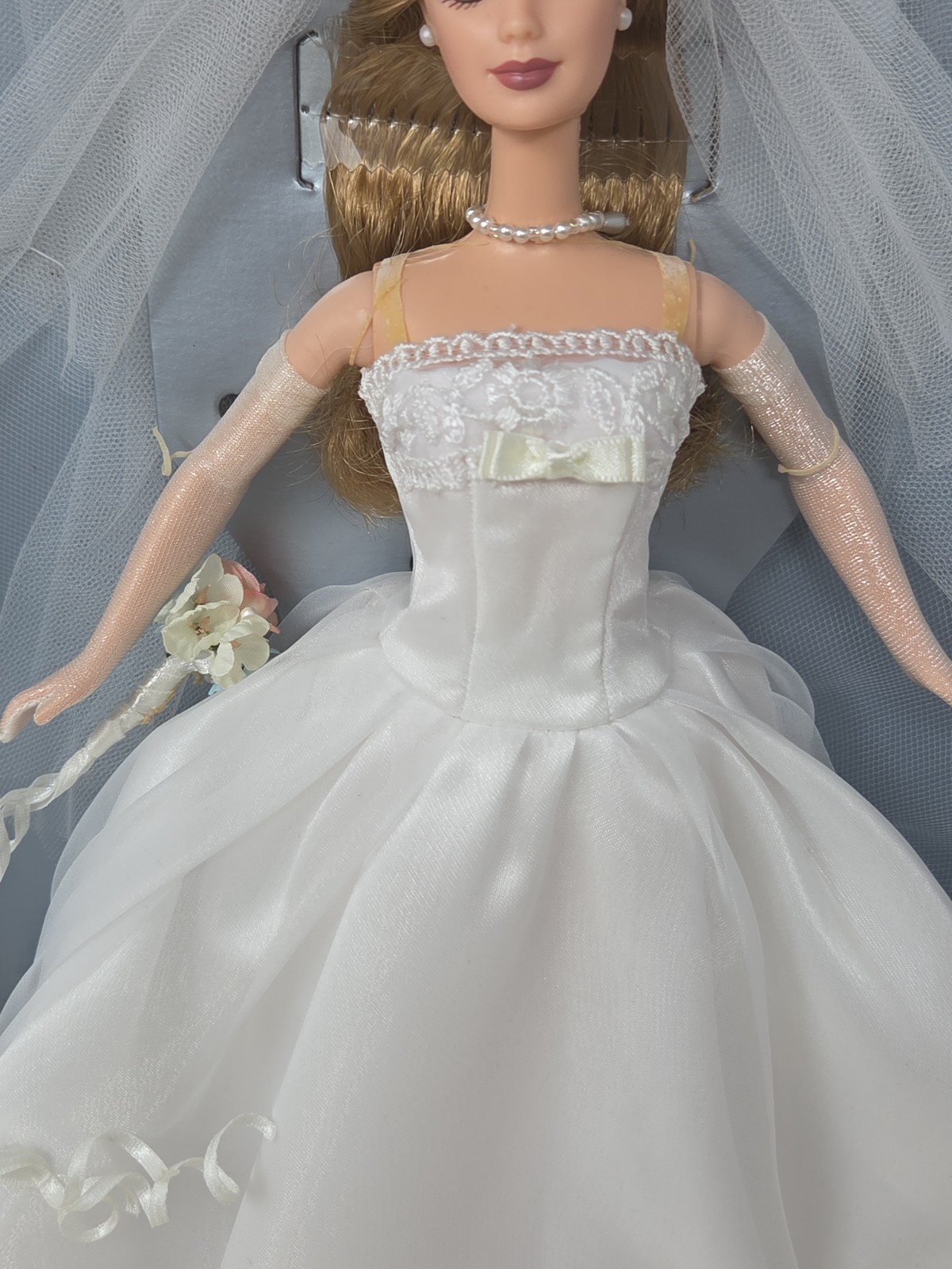 Vintage Mattel Millennium Wedding The Bridal Collection Barbie Doll 27674 Read