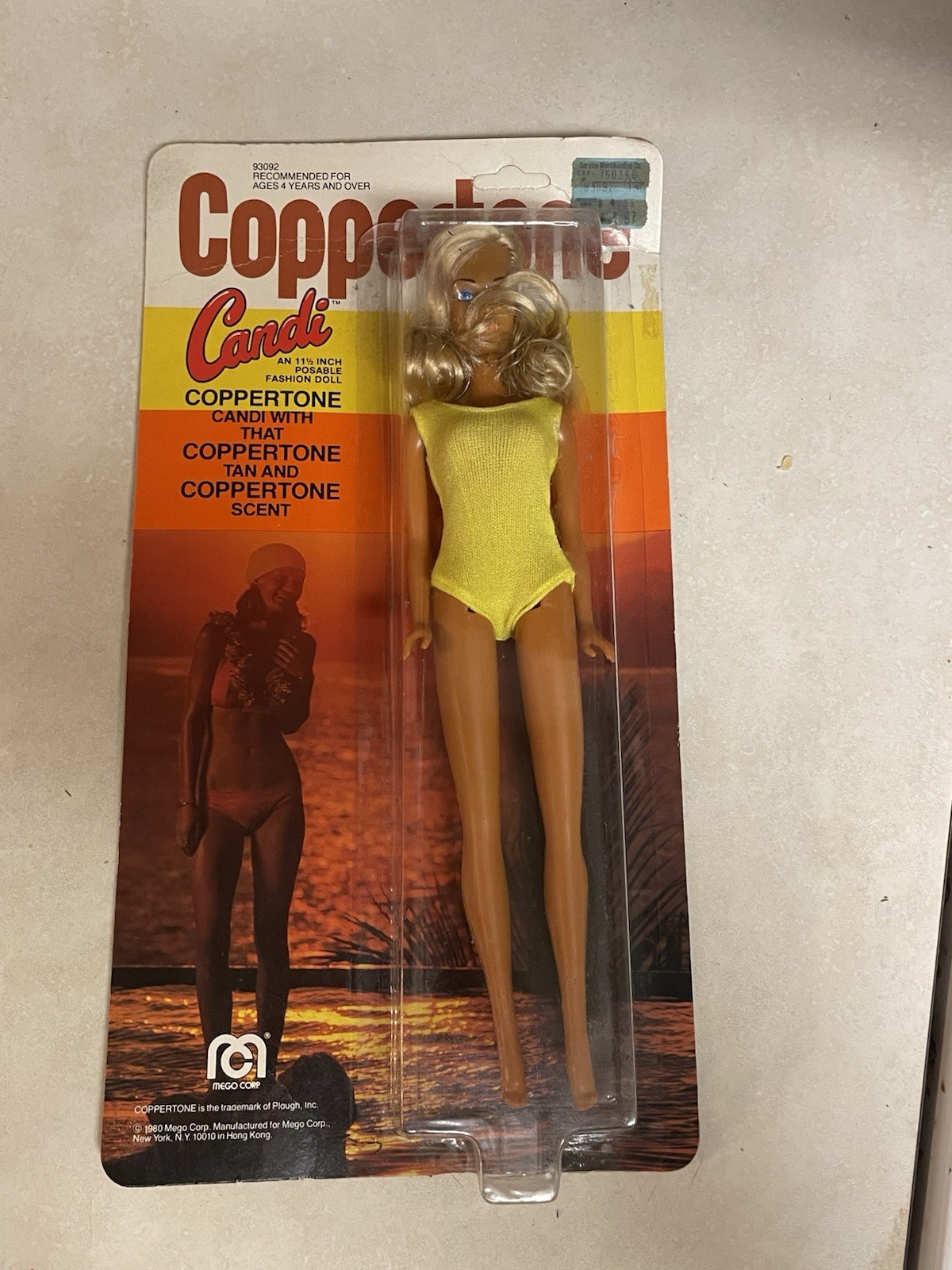 Vintage 1980 MEGO CORP Coppertone Candi 11 1/2″ Fashion Doll Sealed
