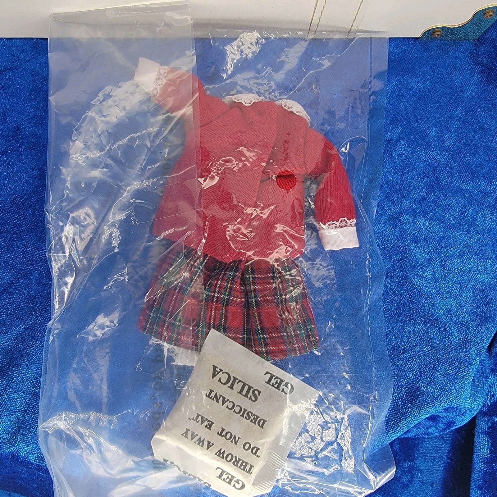 Tonner Tiny Betsy McCall 50th Anniv White Signed Trunk Set Coll Utd LE125 Doll