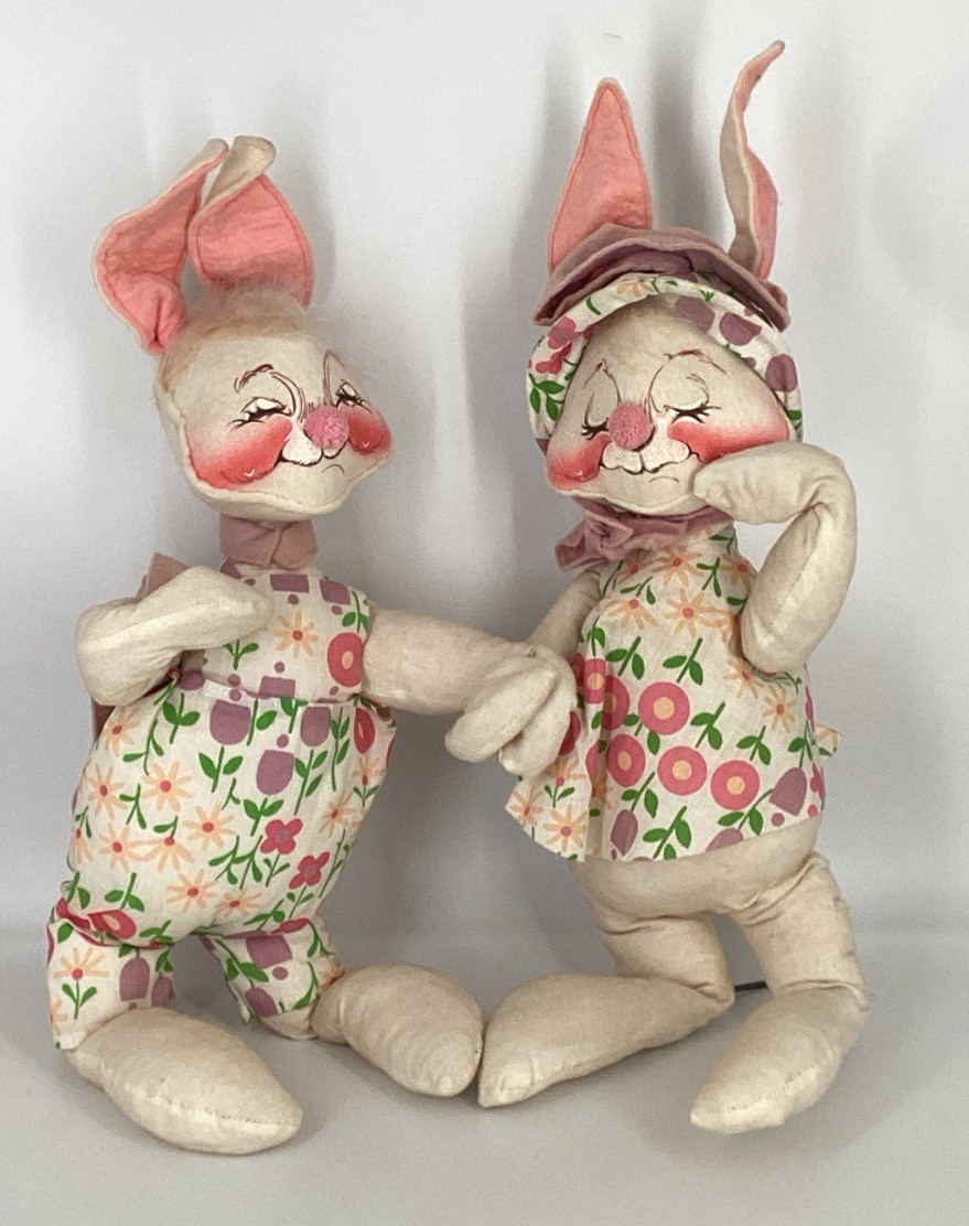 Rare Vintage 1971 Annalee Mobilitee Doll Bunny Couple 20 in. Spring Easter