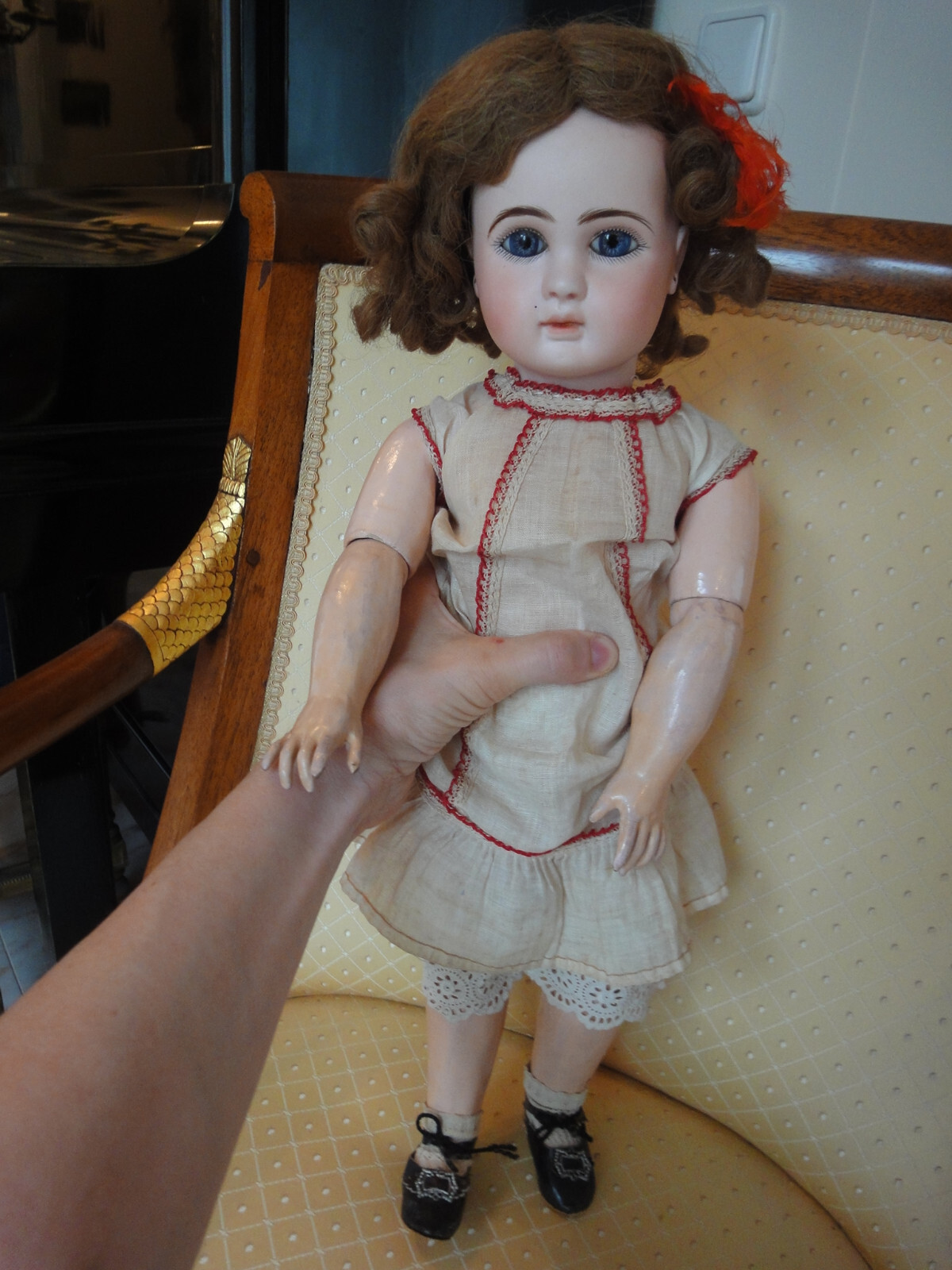 Antique doll French Bebe Jules Steiner closed mouth blue paperweight eyes c1886