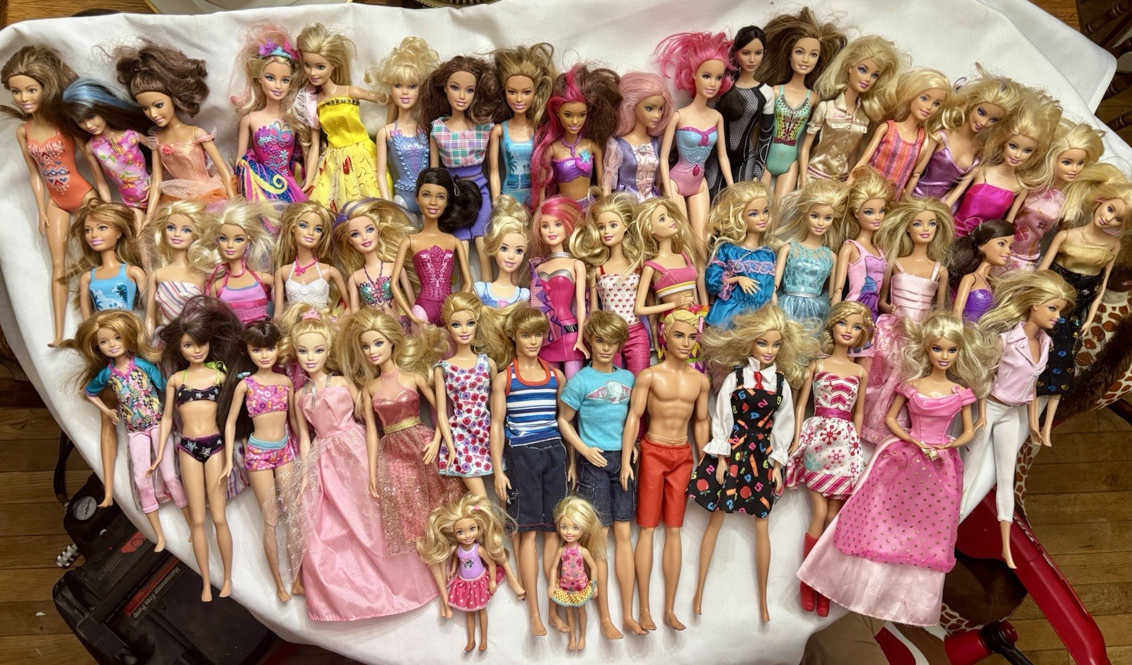 50 BARBIE KEN Skipper Stacie MODERN DOLL LOT Year 2000 & Up Clothes & Accessorie