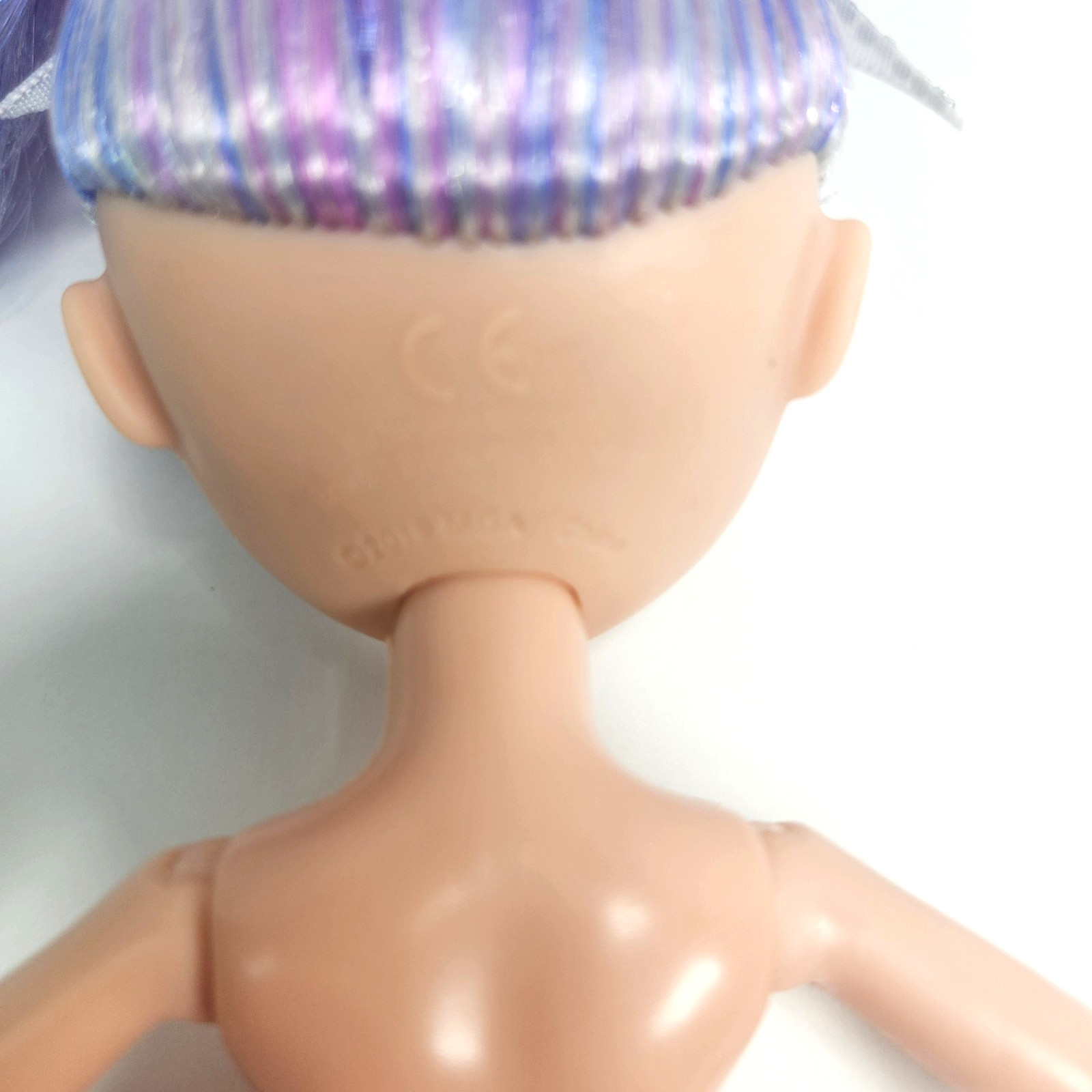Rainbow High Cheerleader Violet Willow Doll w/ Outfit & Cheer Pom Poms READ