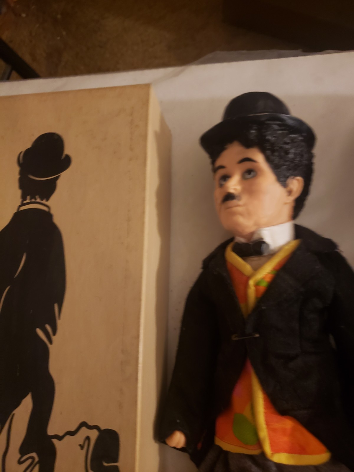 1972 Bubbles Cadeaux Milton Bradley Charlie Chaplin Doll 18″ In Original Box
