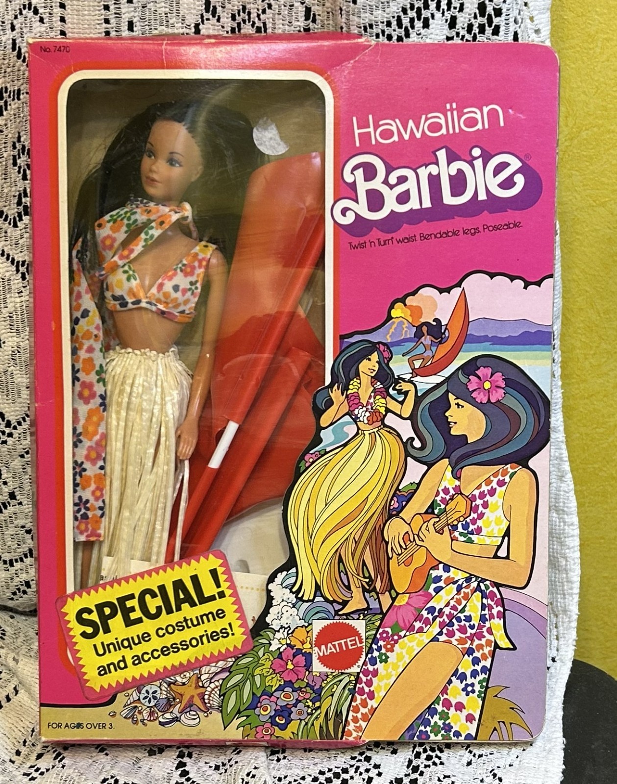 Vintage Hawaiian Barbie Twist N Turf Waist Doll 1975 Mattel Item No 7470