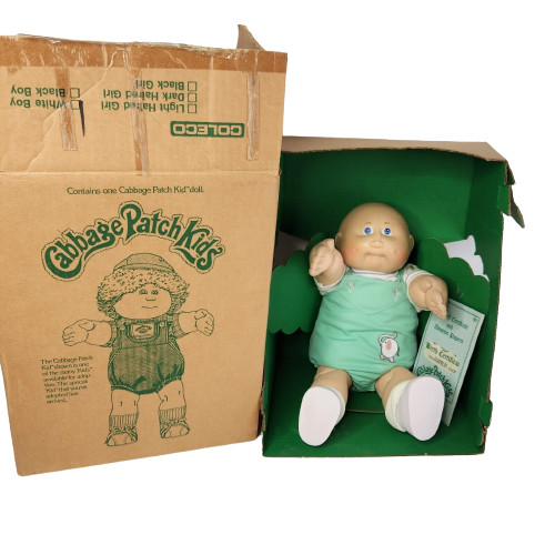 VINTAGE CABBAGE PATCH KIDS MONTGOMERY WARD CATALOG FRECKLE BOY BALD W/ BOX