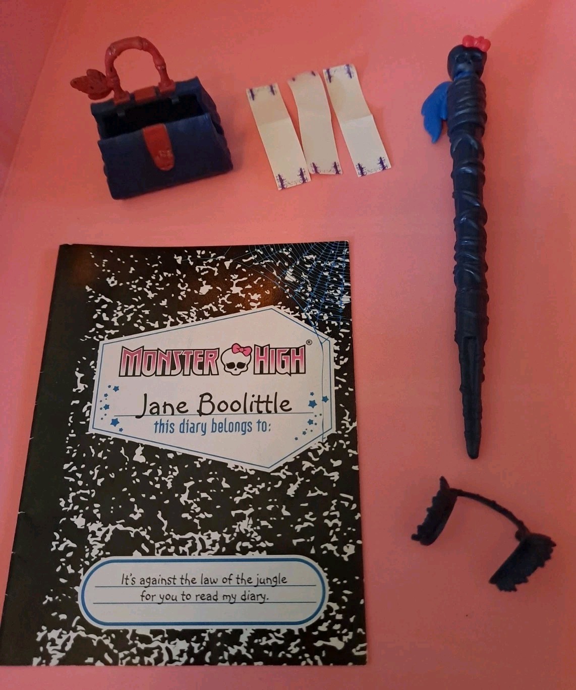 Monster High Jane Boolittle Accessories Diary Purse Papers Staff Shoulder Gear