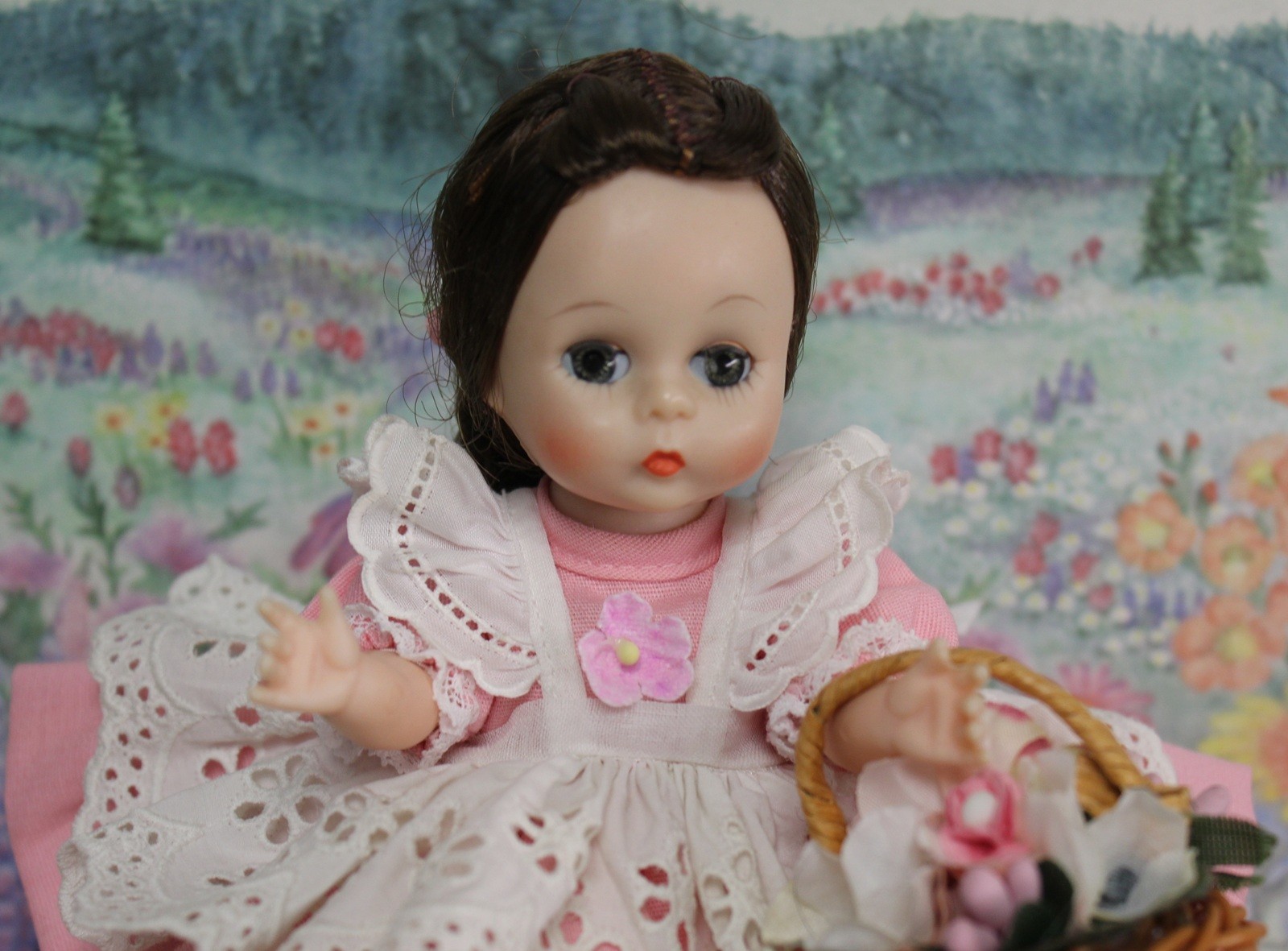 Madame Alexander kins Doll Vintage 1957 w/Pk Wt Eyelet Outfit DELIGHTFUL
