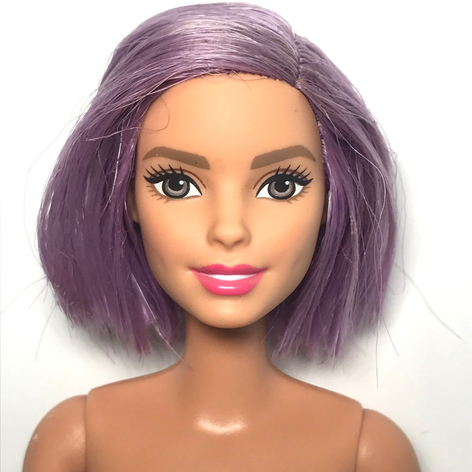 Nude Barbie Fashionistas #18 Va Va Violet Neysa Face Purple Bob Hair DGY59 Doll
