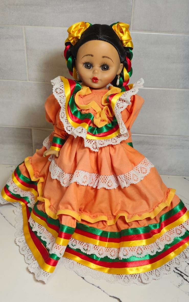 Conetl Spanish Doll Toy Traditional Costume Vintage Mexico
