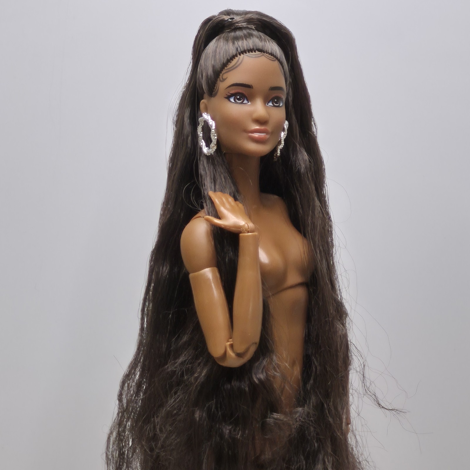 New Barbie Deluxe AA Hybrid Made To Move -Nude For OOAK