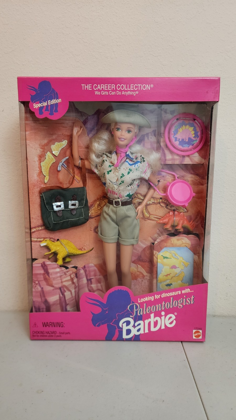 Paleontologist Barbie The Career Collection Vintage 1996 Special Edition #17240