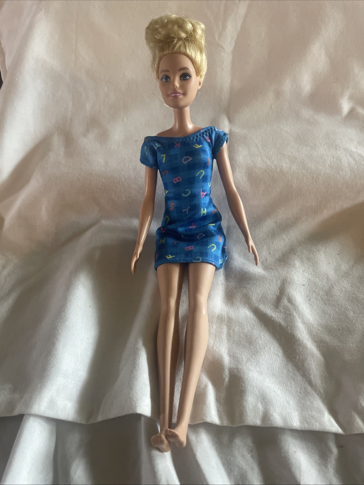 2013 Teacher Barbie Doll Alphabet Dress Blonde Wavy Curly Hair Updo