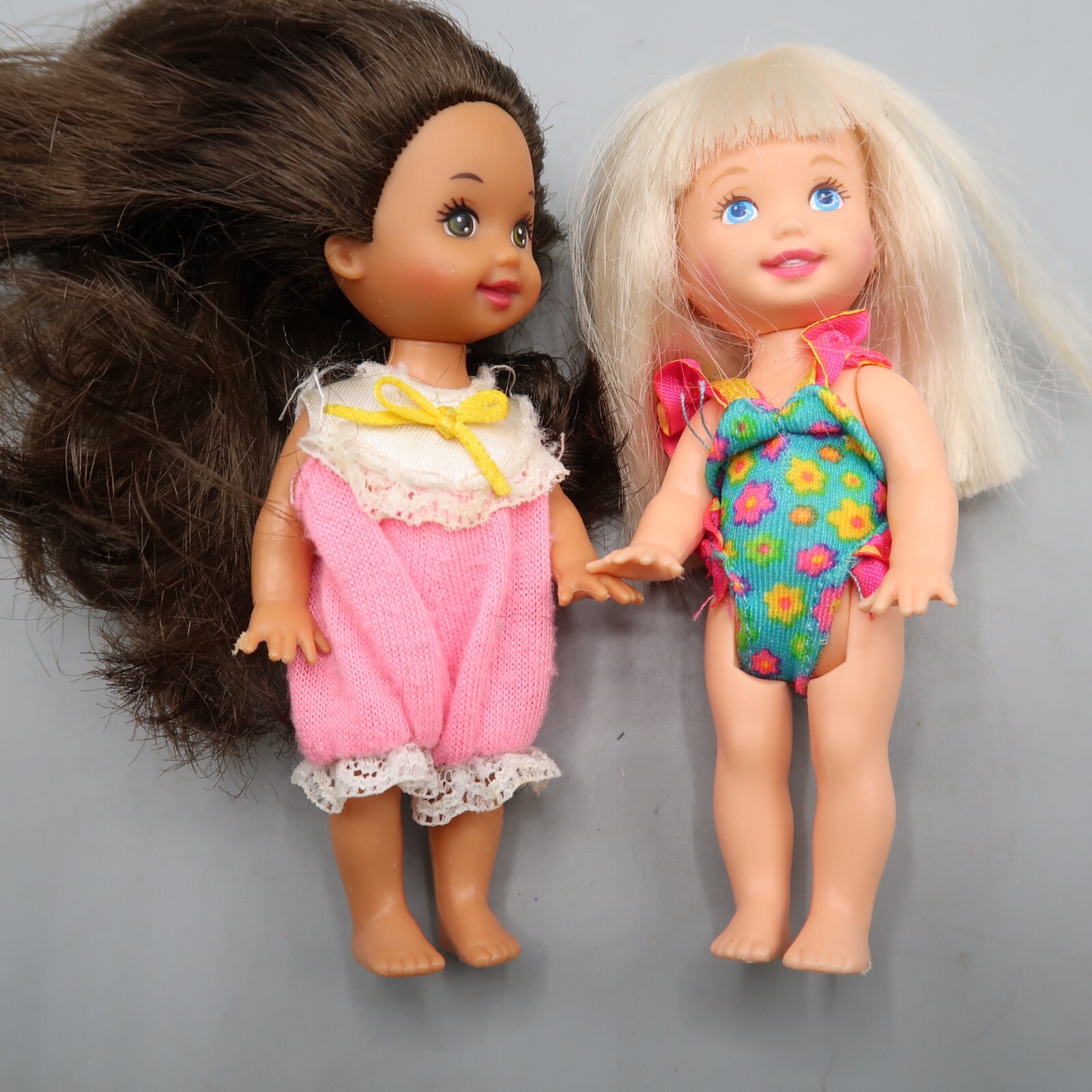 2 Vintage 1994 Kelly Barbie Mini Doll Mattel 4″ Blonde Brown Hair