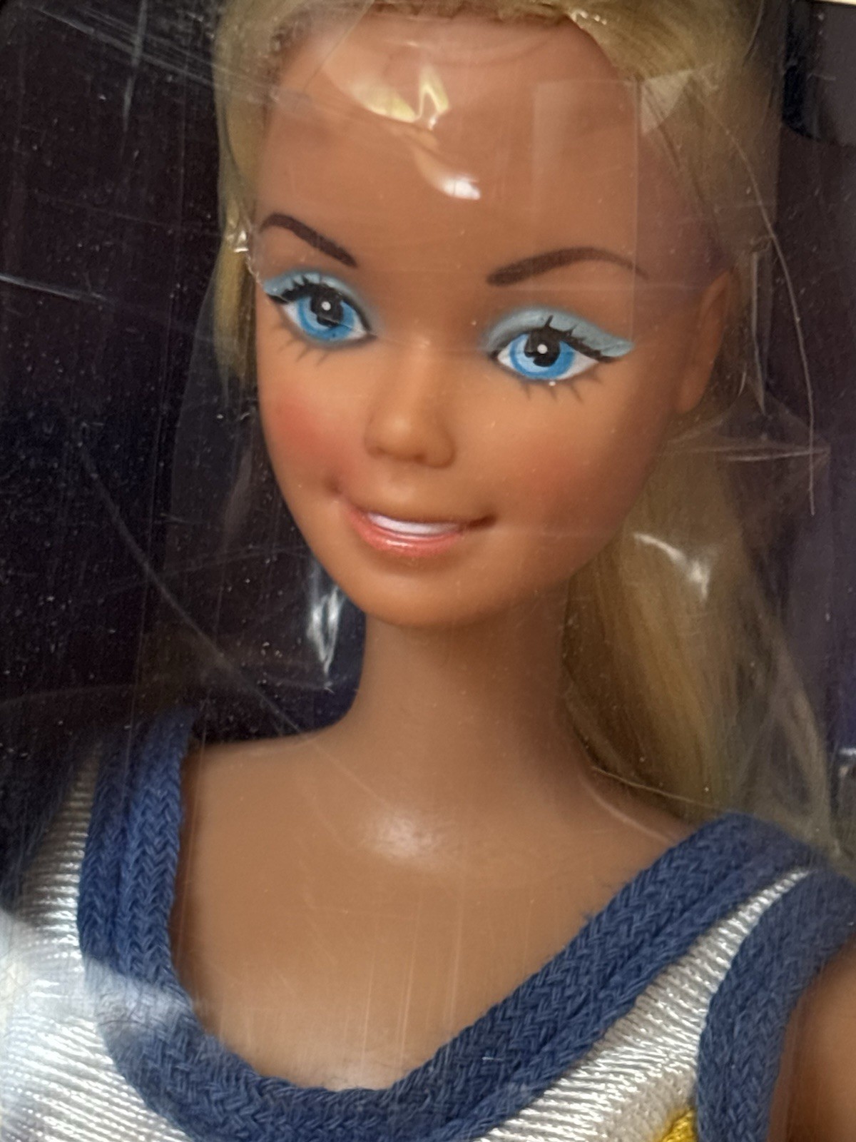 1981 Foreign Issue JOGGING Barbie Doll #3986 NRFB MIB