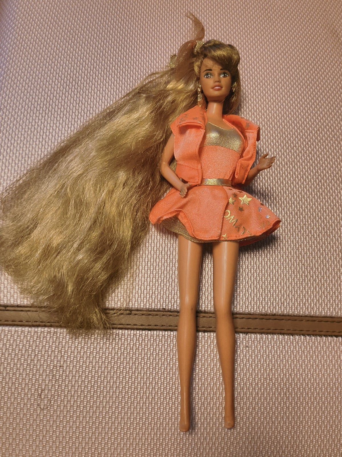 1992 Hollywood Hair Teresa Barbie Doll & Full Hair Mist Original Doll & Outfit