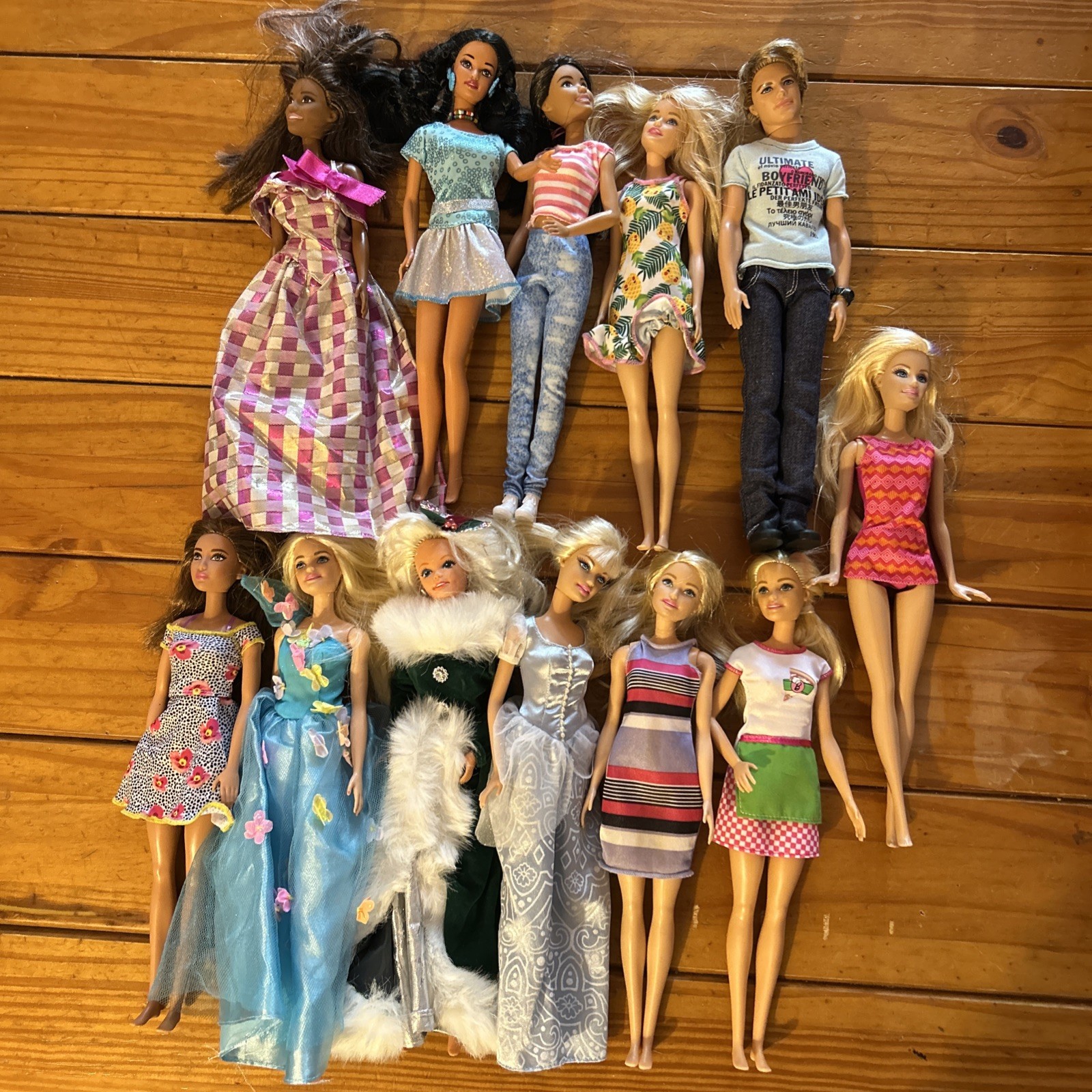 Vintage 12 Barbies Lot Ken Dolls Blonde Brown Black African American Mattel Old