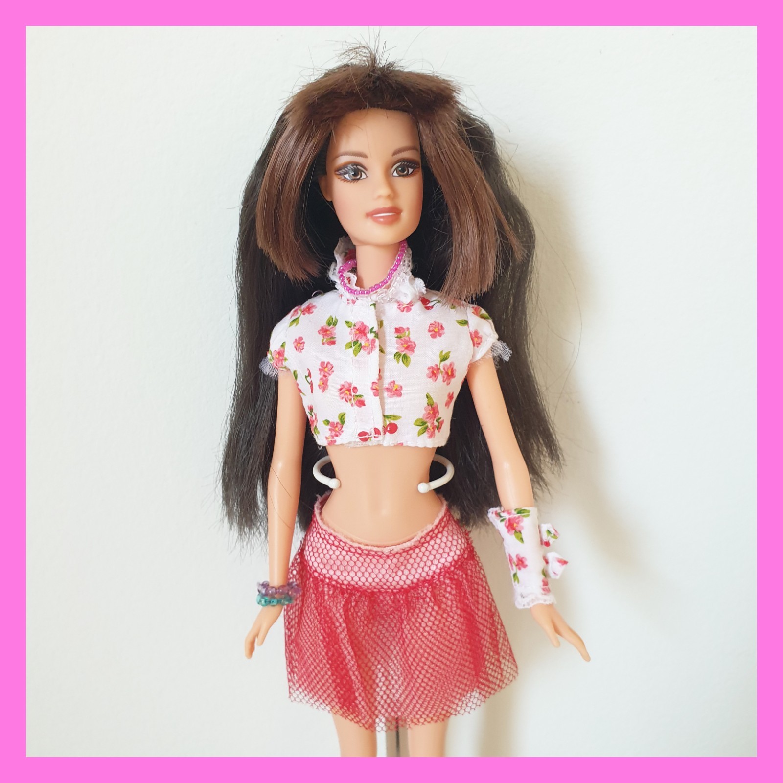 Barbie Fashion Fever Tokyo Pop Teresa 2004 Dark Brown Hair G9011