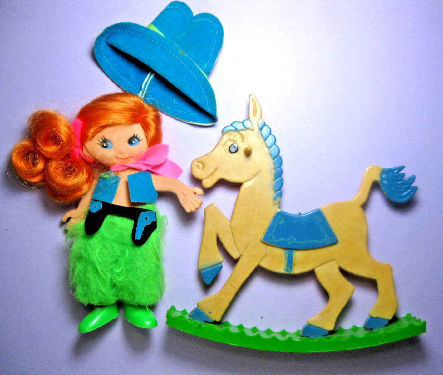 Vintage 1968 Flatsy Doll Filly Flatsy Doll,Outfit,Hat & Tan/Blue Horse