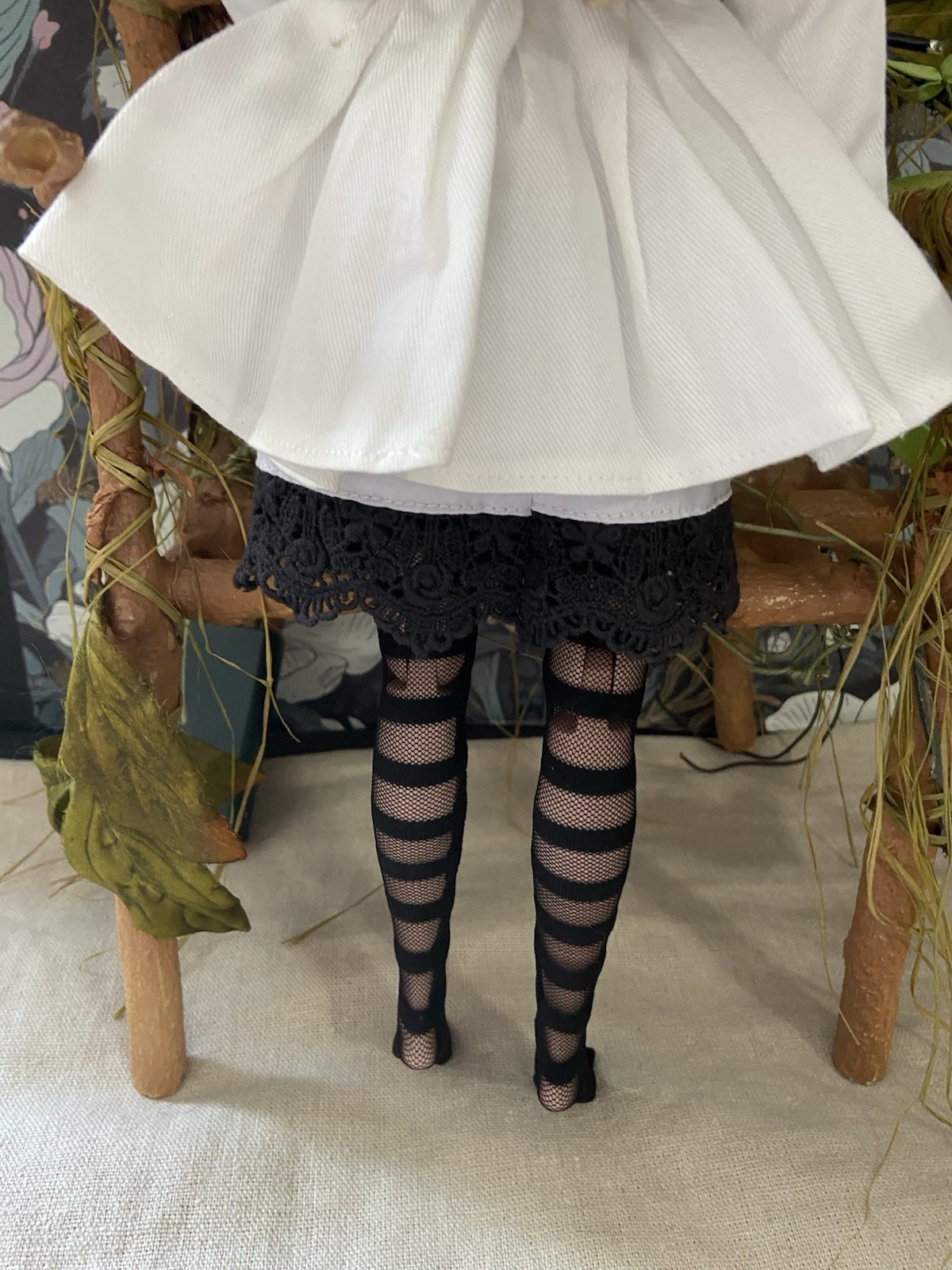 TONNER – WILDE IMAGINATION Ellowyne Wilde “Mistakenly Sad” – 16″ dressed doll