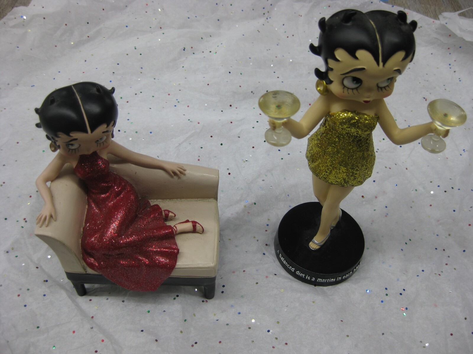 VINTAGE LOT OF 2 BETTY BOOP 6941 SEWWT DAY DREAMS 20076 A BALANCED DIET