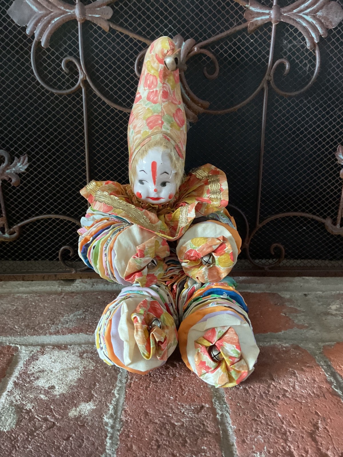 Vintage Yo-Yo Clown Pixie Elf Doll Peach Circles Fabric Plastic Face Flaw